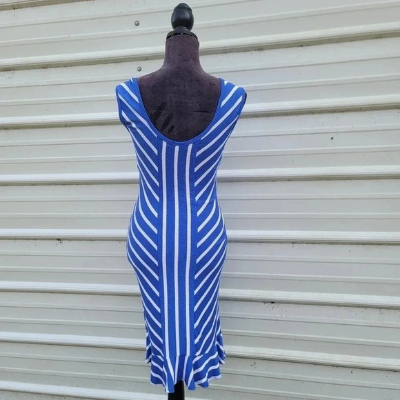 Bebe Women Dress Blue White Midi Bodycon Sleeveless Scoop Neck Sz M - Picture 2 of 11